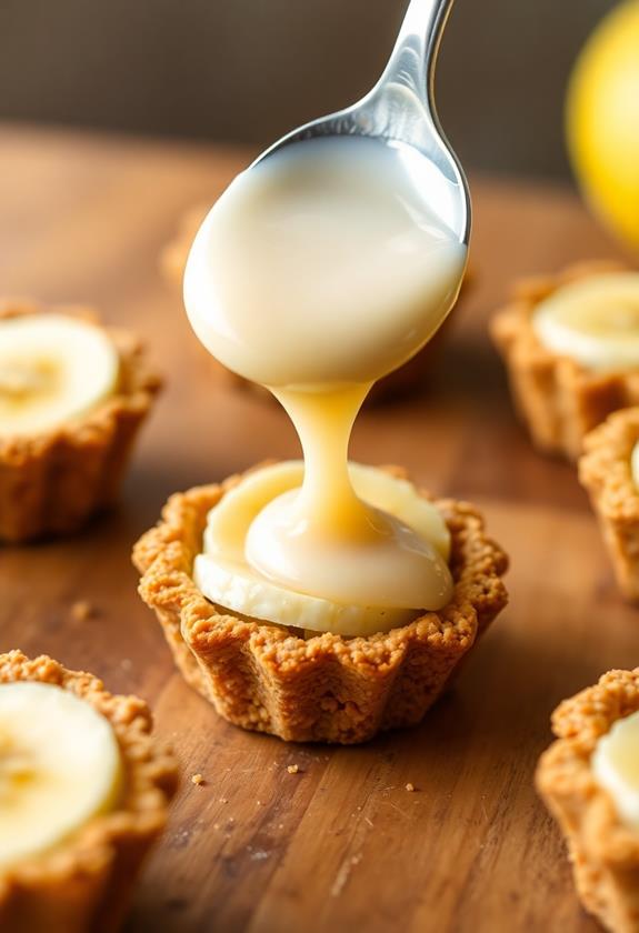 spoon pudding over bananas